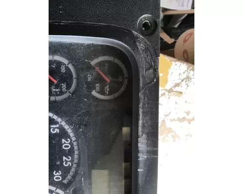 FREIGHTLINER CASCADIA 125 GAUGE CLUSTER