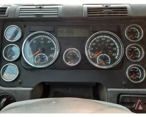 FREIGHTLINER CASCADIA 125 GAUGE CLUSTER