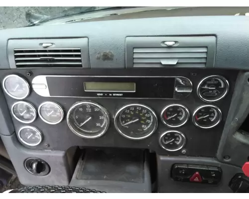 FREIGHTLINER CASCADIA 125 GAUGE CLUSTER