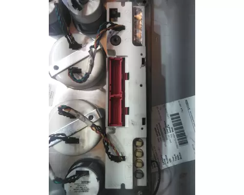 FREIGHTLINER CASCADIA 125 GAUGE CLUSTER