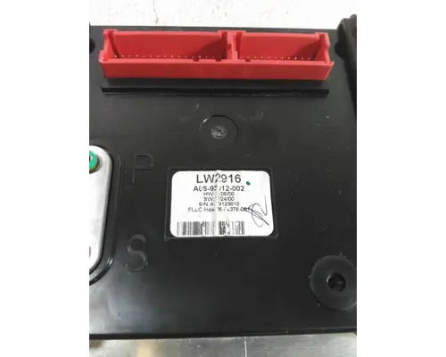 FREIGHTLINER CASCADIA 125 GAUGE CLUSTER