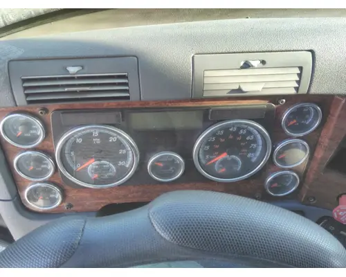 FREIGHTLINER CASCADIA 125 GAUGE CLUSTER