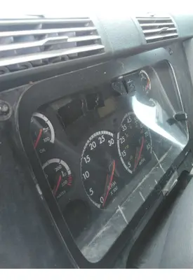 FREIGHTLINER CASCADIA 125 GAUGE CLUSTER