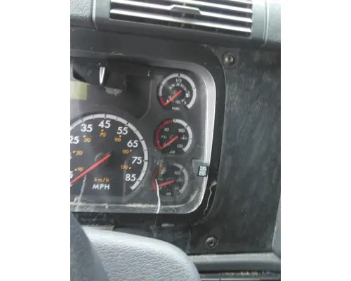 FREIGHTLINER CASCADIA 125 GAUGE CLUSTER