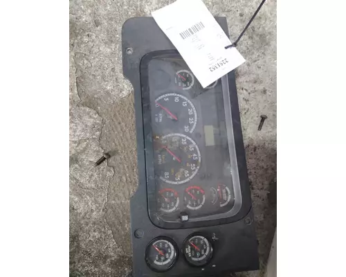 FREIGHTLINER CASCADIA 125 GAUGE CLUSTER