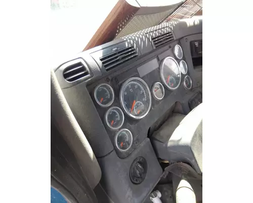 FREIGHTLINER CASCADIA 125 GAUGE CLUSTER