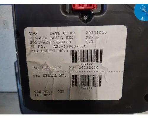 FREIGHTLINER CASCADIA 125 GAUGE CLUSTER