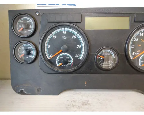 FREIGHTLINER CASCADIA 125 GAUGE CLUSTER