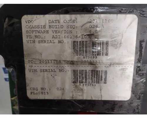 FREIGHTLINER CASCADIA 125 GAUGE CLUSTER