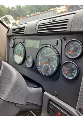 FREIGHTLINER CASCADIA 125 GAUGE CLUSTER