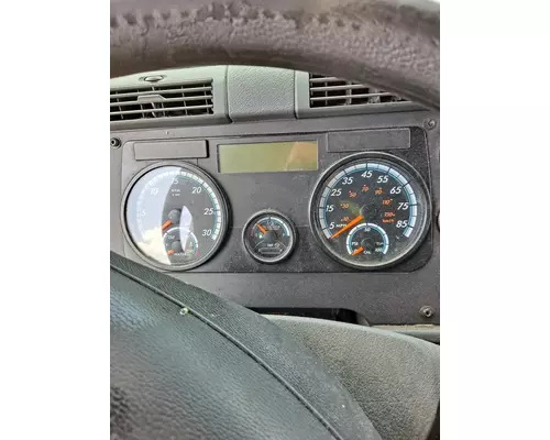 FREIGHTLINER CASCADIA 125 GAUGE CLUSTER