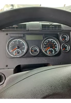 FREIGHTLINER CASCADIA 125 GAUGE CLUSTER