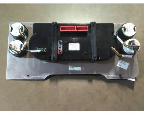 FREIGHTLINER CASCADIA 125 GAUGE CLUSTER