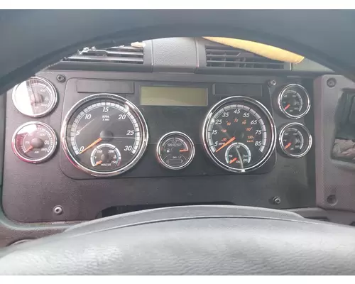 FREIGHTLINER CASCADIA 125 GAUGE CLUSTER