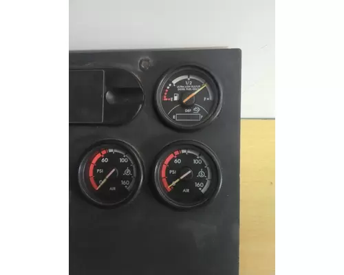 FREIGHTLINER CASCADIA 125 GAUGE CLUSTER