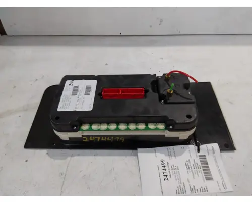 FREIGHTLINER CASCADIA 125 GAUGE CLUSTER