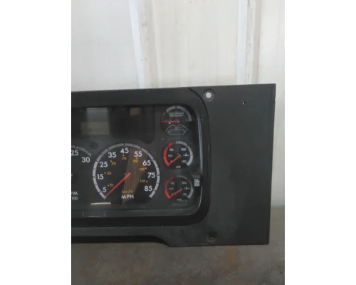 FREIGHTLINER CASCADIA 125 GAUGE CLUSTER