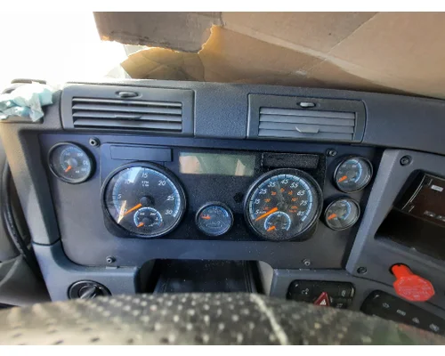 FREIGHTLINER CASCADIA 125 GAUGE CLUSTER