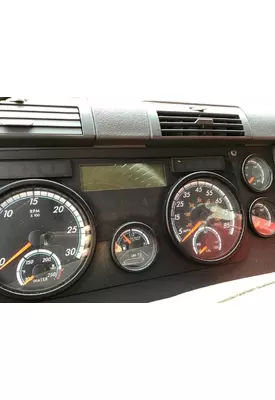 FREIGHTLINER CASCADIA 125 GAUGE CLUSTER