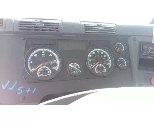 FREIGHTLINER CASCADIA 125 GAUGE CLUSTER