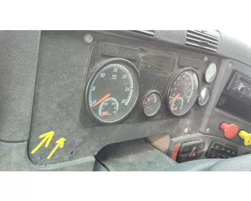 FREIGHTLINER CASCADIA 125 GAUGE CLUSTER