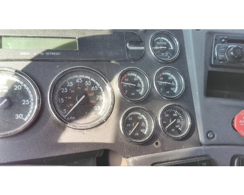 FREIGHTLINER CASCADIA 125 GAUGE CLUSTER