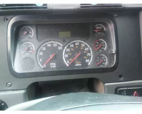 FREIGHTLINER CASCADIA 125 GAUGE CLUSTER