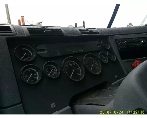 FREIGHTLINER CASCADIA 125 GAUGE CLUSTER