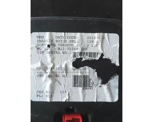 FREIGHTLINER CASCADIA 125 GAUGE CLUSTER