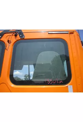 FREIGHTLINER CASCADIA 125 GLASS, BACK