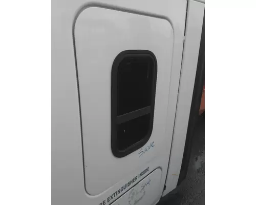 FREIGHTLINER CASCADIA 125 GLASS, SLEEPER