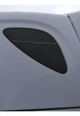 FREIGHTLINER CASCADIA 125 GLASS, SLEEPER