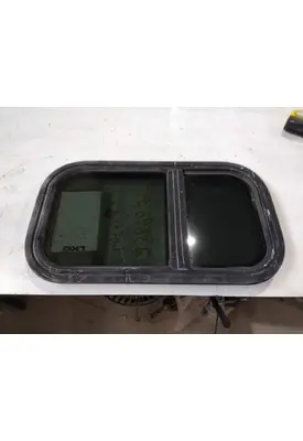 FREIGHTLINER CASCADIA 125 GLASS, SLEEPER