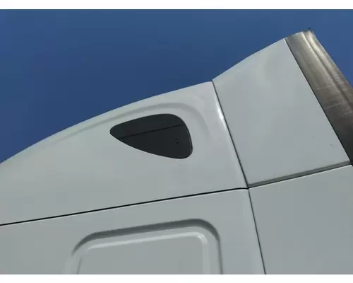 FREIGHTLINER CASCADIA 125 GLASS, SLEEPER