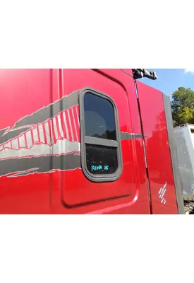 FREIGHTLINER CASCADIA 125 GLASS, SLEEPER