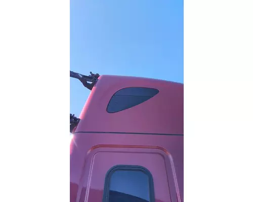 FREIGHTLINER CASCADIA 125 GLASS, SLEEPER