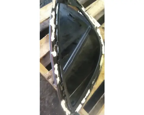 FREIGHTLINER CASCADIA 125 GLASS, SLEEPER