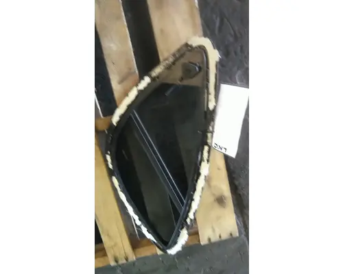 FREIGHTLINER CASCADIA 125 GLASS, SLEEPER