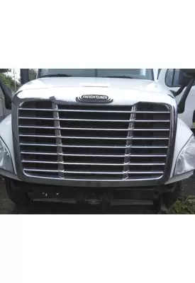 FREIGHTLINER CASCADIA 125 GRILLE