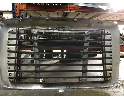 FREIGHTLINER CASCADIA 125 GRILLE