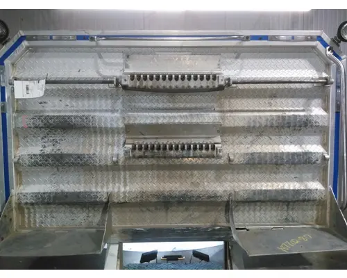 FREIGHTLINER CASCADIA 125 HEADACHE RACK