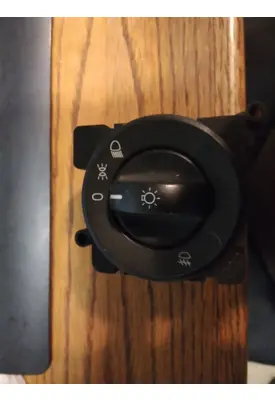 FREIGHTLINER CASCADIA 125 HEADLAMP SWITCH