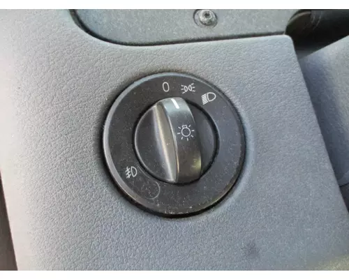 FREIGHTLINER CASCADIA 125 HEADLAMP SWITCH