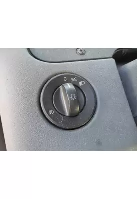 FREIGHTLINER CASCADIA 125 HEADLAMP SWITCH