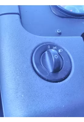 FREIGHTLINER CASCADIA 125 HEADLAMP SWITCH