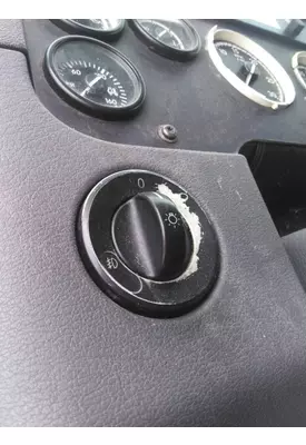 FREIGHTLINER CASCADIA 125 HEADLAMP SWITCH