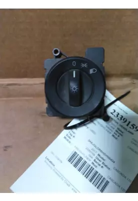 FREIGHTLINER CASCADIA 125 HEADLAMP SWITCH