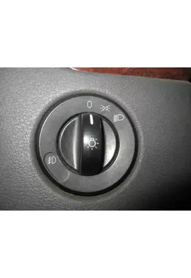 FREIGHTLINER CASCADIA 125 HEADLAMP SWITCH