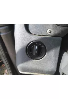 FREIGHTLINER CASCADIA 125 HEADLAMP SWITCH