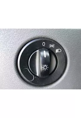 FREIGHTLINER CASCADIA 125 HEADLAMP SWITCH